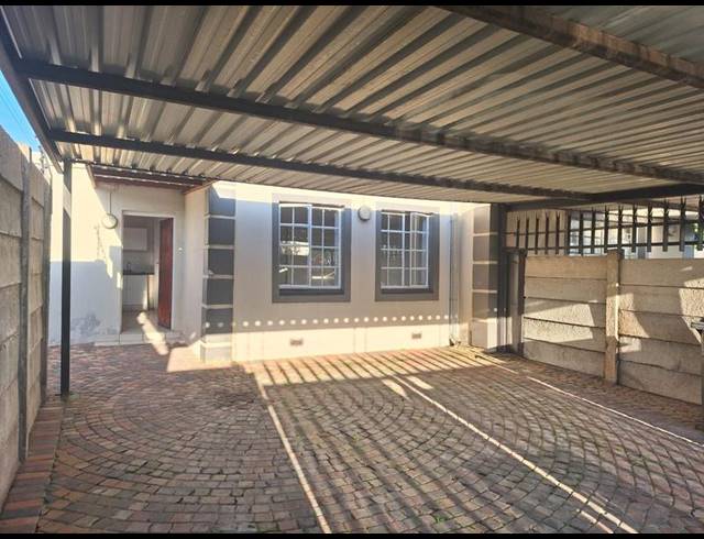 2 BEDROOM PROPERTY TO RENT IN BRENTHURST